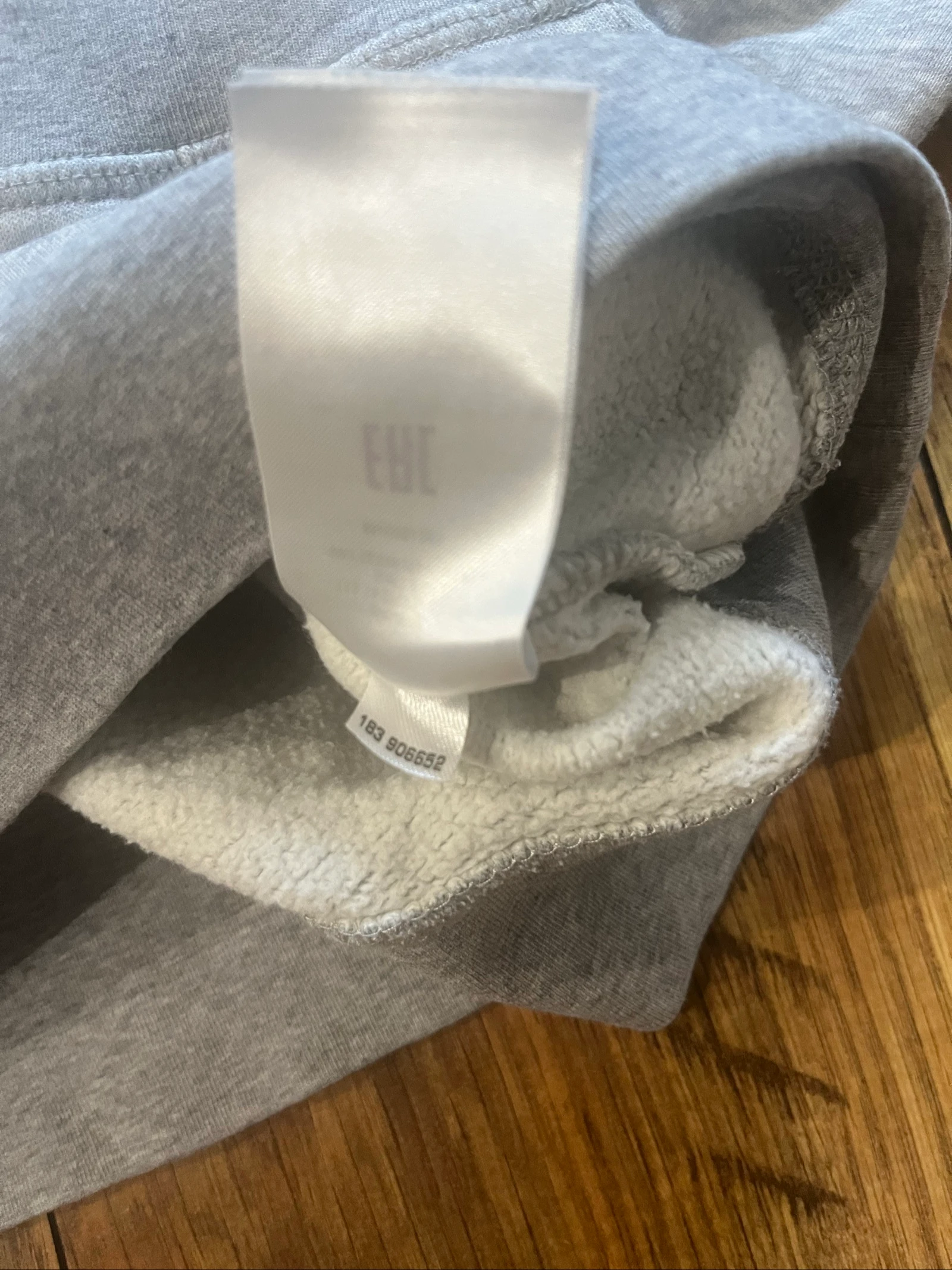 Grijze geborstelde hoodie met geborduurd shield-logo - Gant - 16jaar/XS - goede staat – photo 6